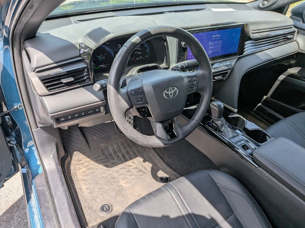 Used 2025  Toyota XSE image 13