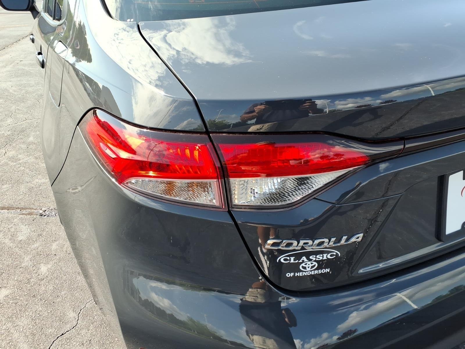 Used 2025 Underground Toyota Hybrid LE image 15