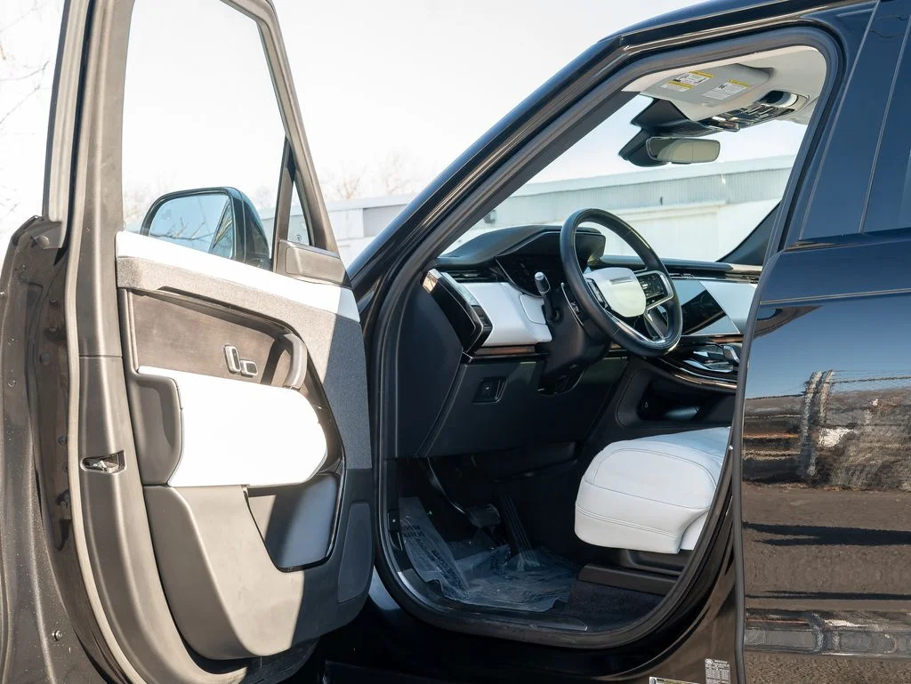 2024 Land Rover Range Rover Sport SE - Photo 11