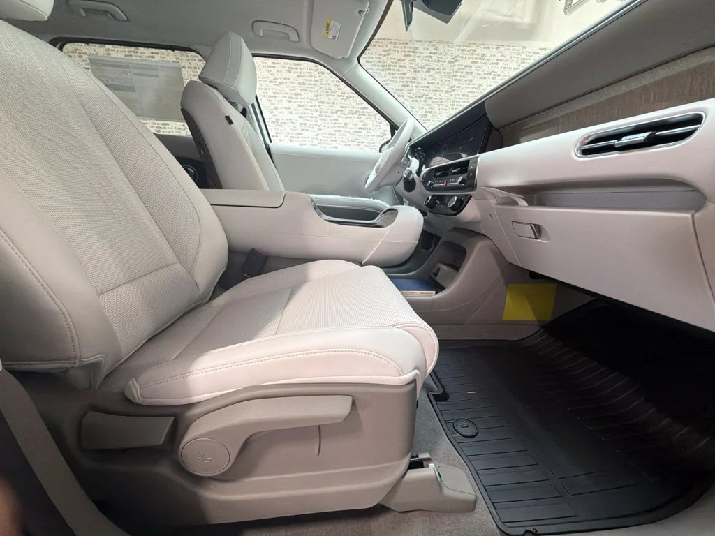 New 2027 Creamy White Pearl Hyundai Blue SEL image 13