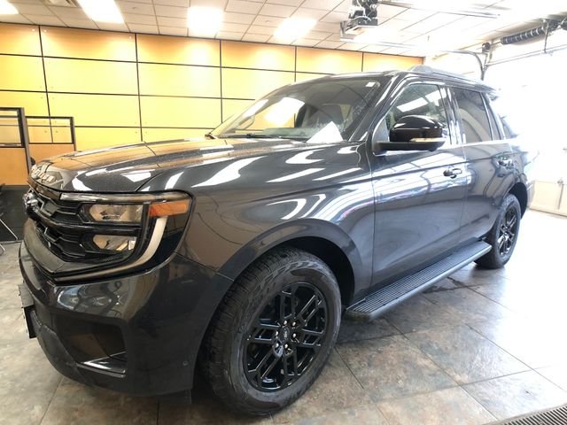 Used 2025 Gray Metallic Ford Active image 3
