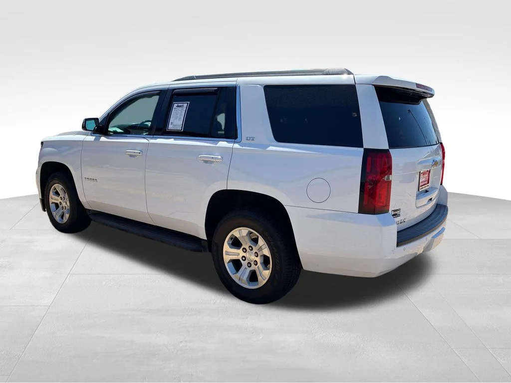 Used 2015 White Chevrolet LT image 3