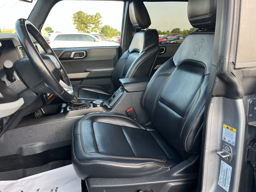 Used 2023 Iconic Silver Metallic Ford Badlands image 11