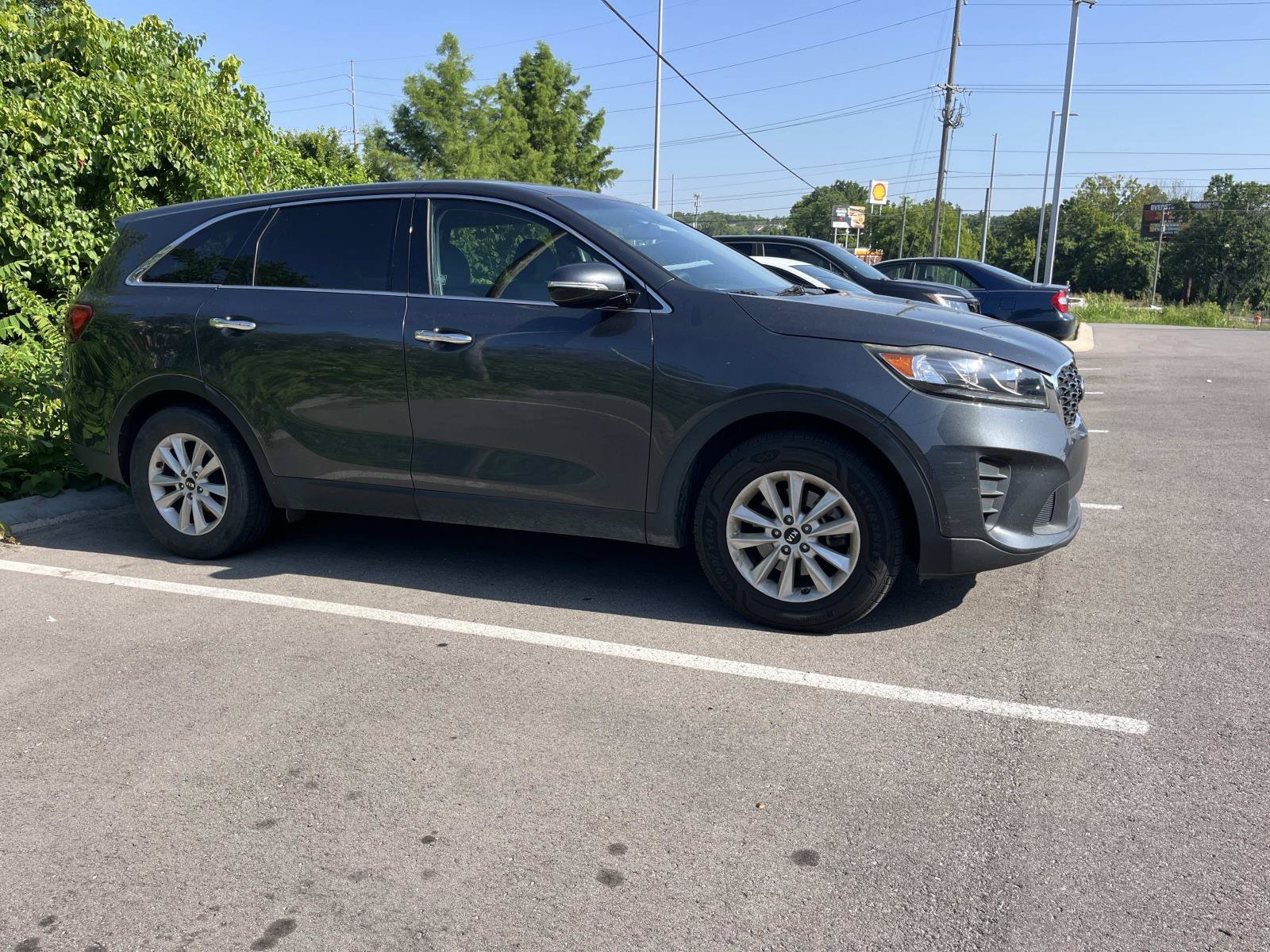 Used 2020 Gravity Grey Kia LX V6 image 2