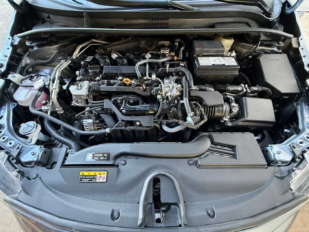 Used 2026  Toyota LE image 20