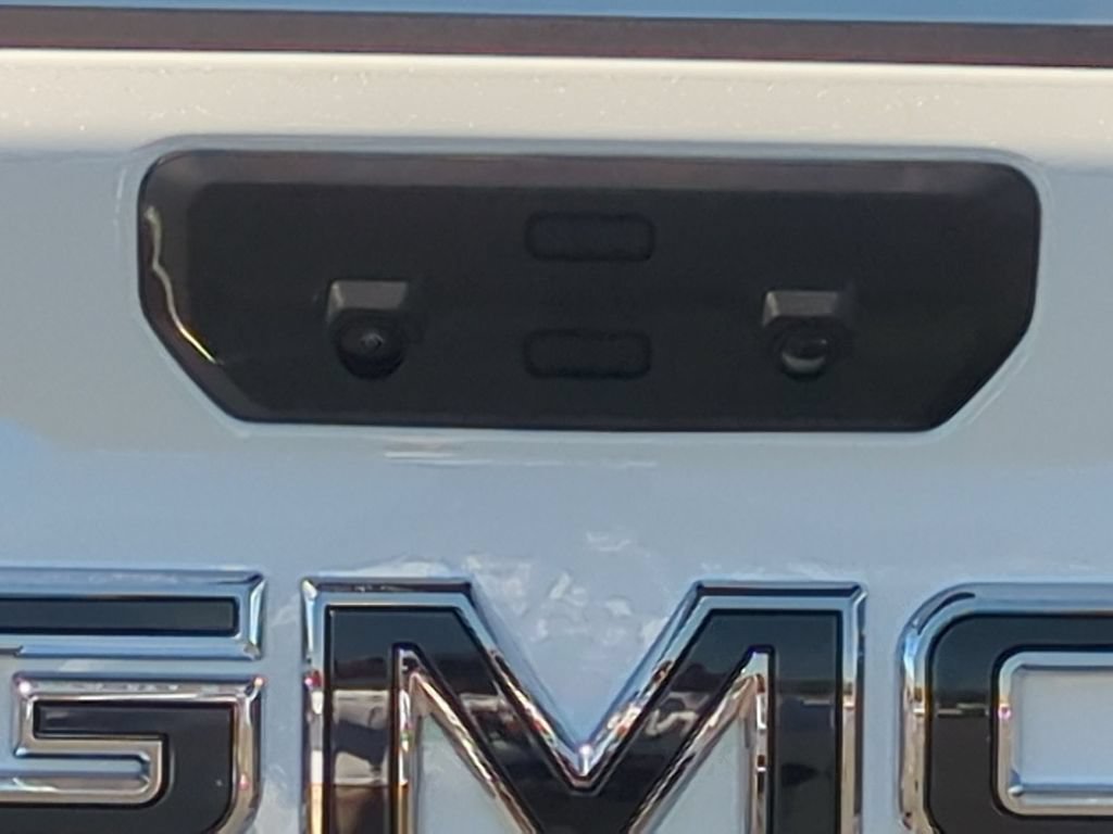 New 2026 Glacier White Tricoat GMC Denali Ultimate image 30