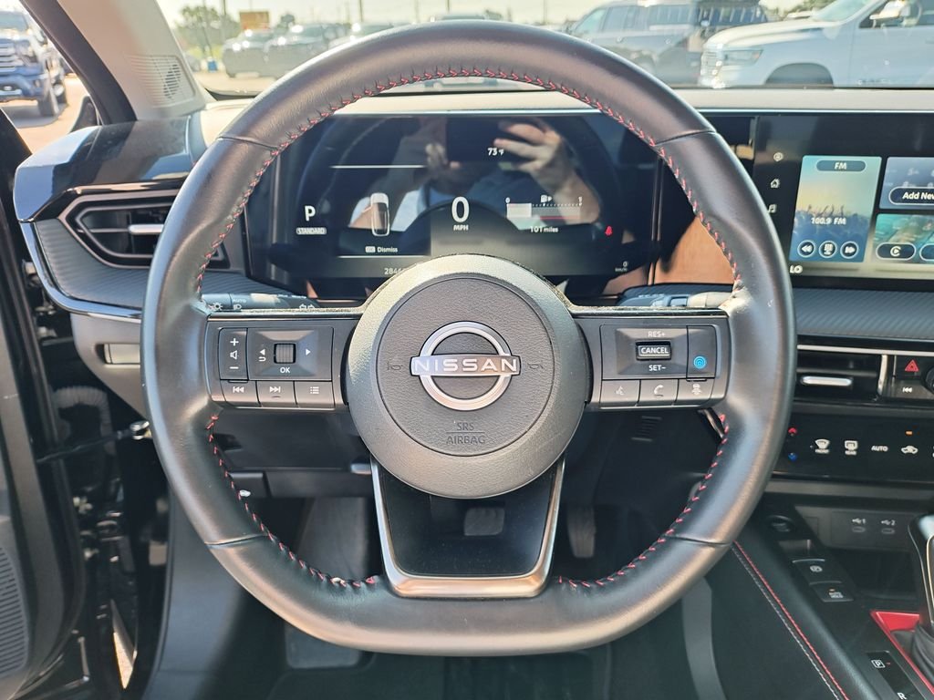 Used 2025 Black Nissan SR image 19