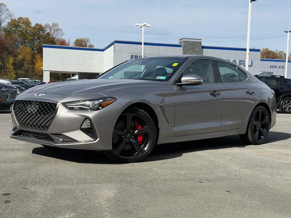 Used 2021 Silver Genesis 3.3T image 2