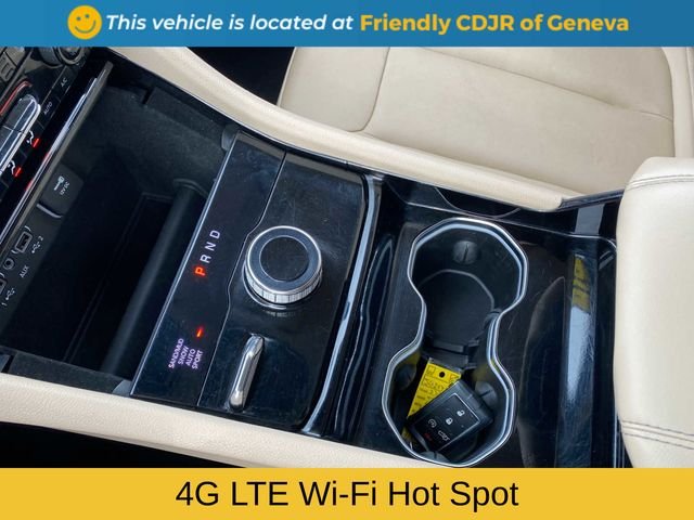 Used 2022 Gray Jeep Limited image 21