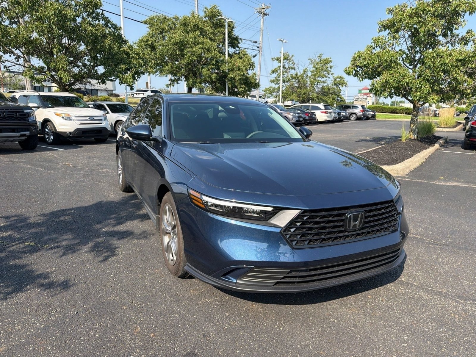 Certified Used 2024 Canyon River Blue Metallic Honda EX image 30