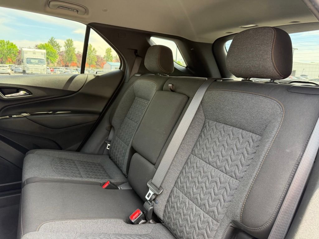 Used 2022 Silver Ice Metallic Chevrolet LT image 31