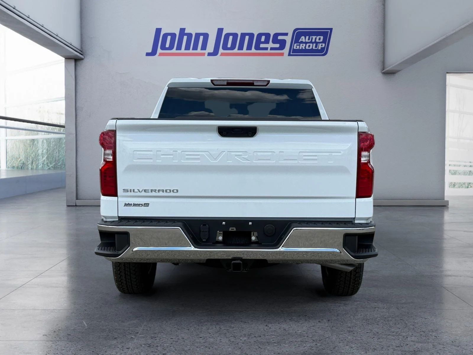 New 2026 Summit White Chevrolet WT image 4