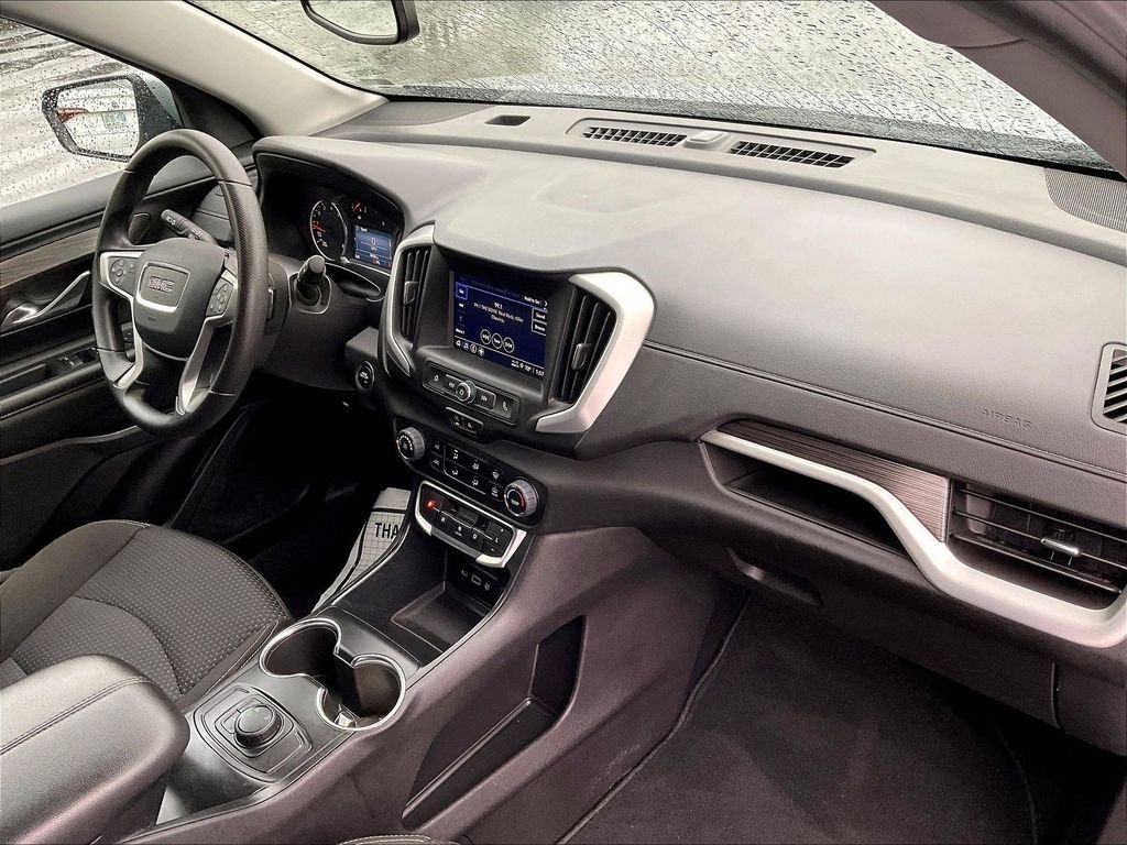 Used 2024 Silver GMC SLE image 14