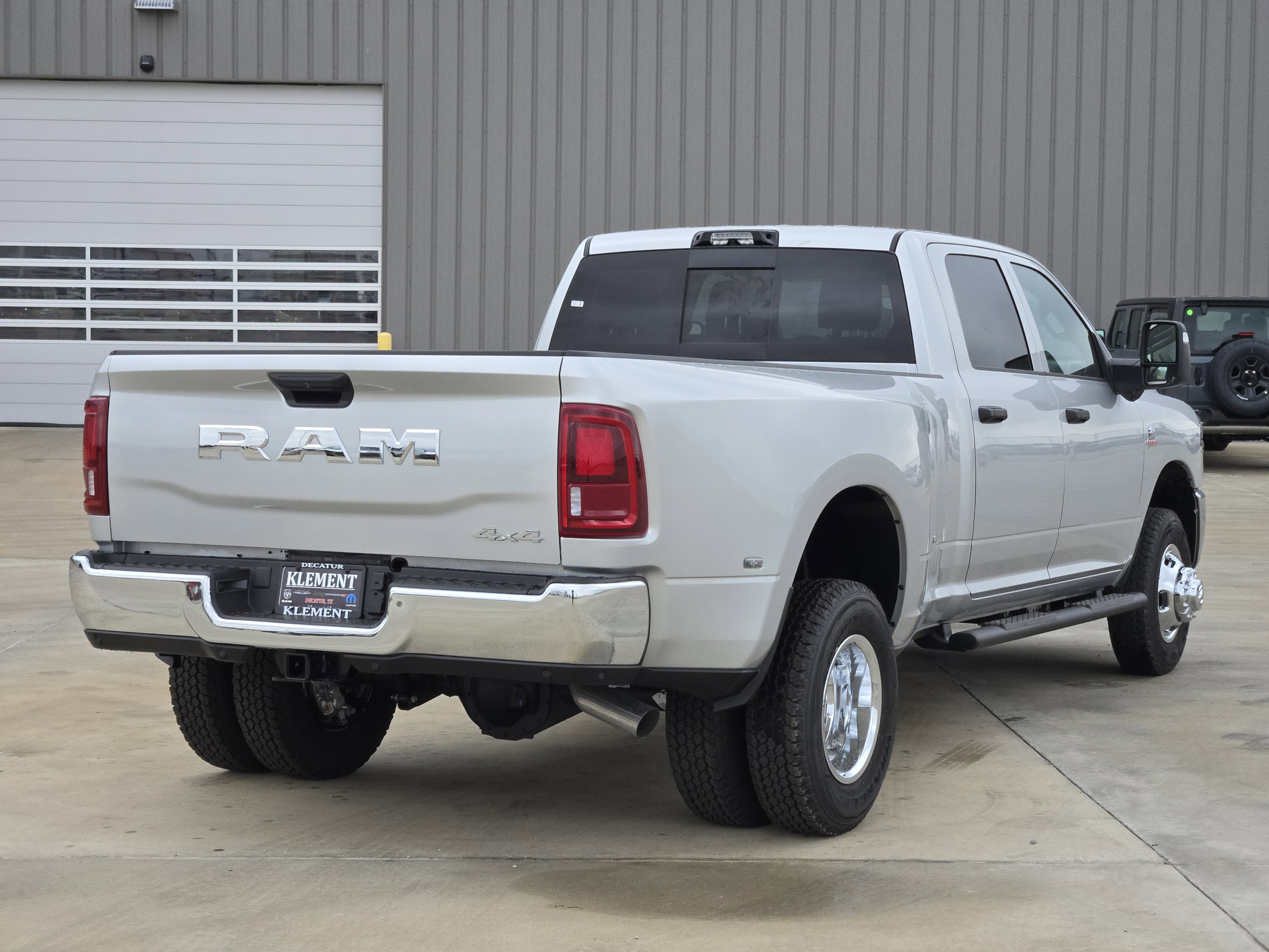 New 2026 Silver-Zynith Exterior Paint RAM Tradesman image 5