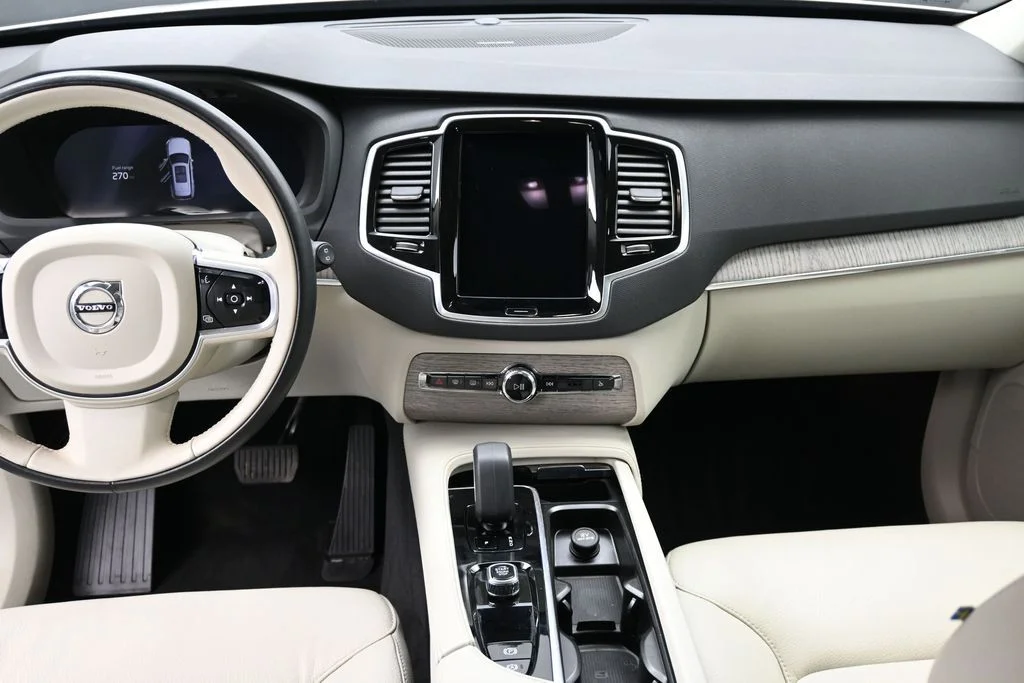 Certified Used 2024 Crystal White Volvo Plus image 14