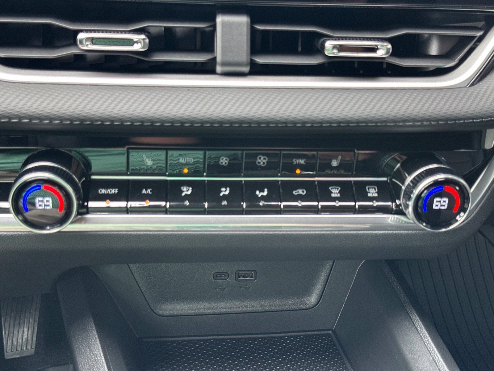 New 2027 Sterling Gray Metallic with Black Roof Chevrolet LT with Convenience Package II - Panoramic Sunroof - 3 Years of SiriusXM and OnStar One Included image 24