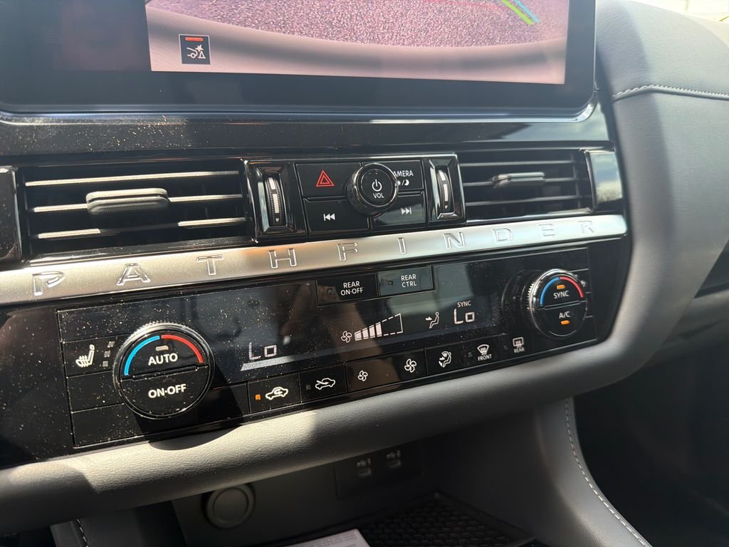 New 2026 Nissan Pathfinder SV 4D Sport Utility