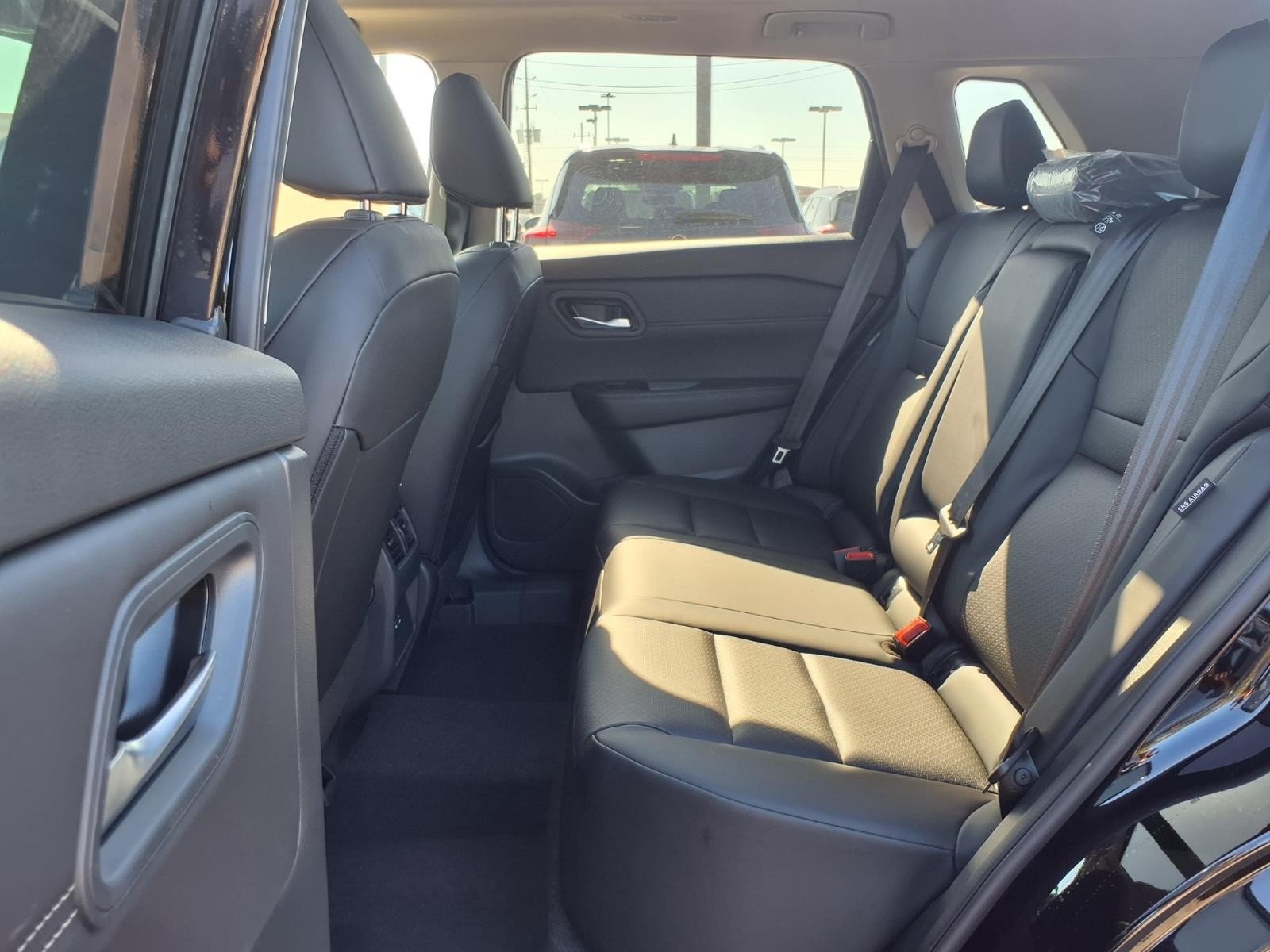 2026 Nissan Rogue photo 11 of 26