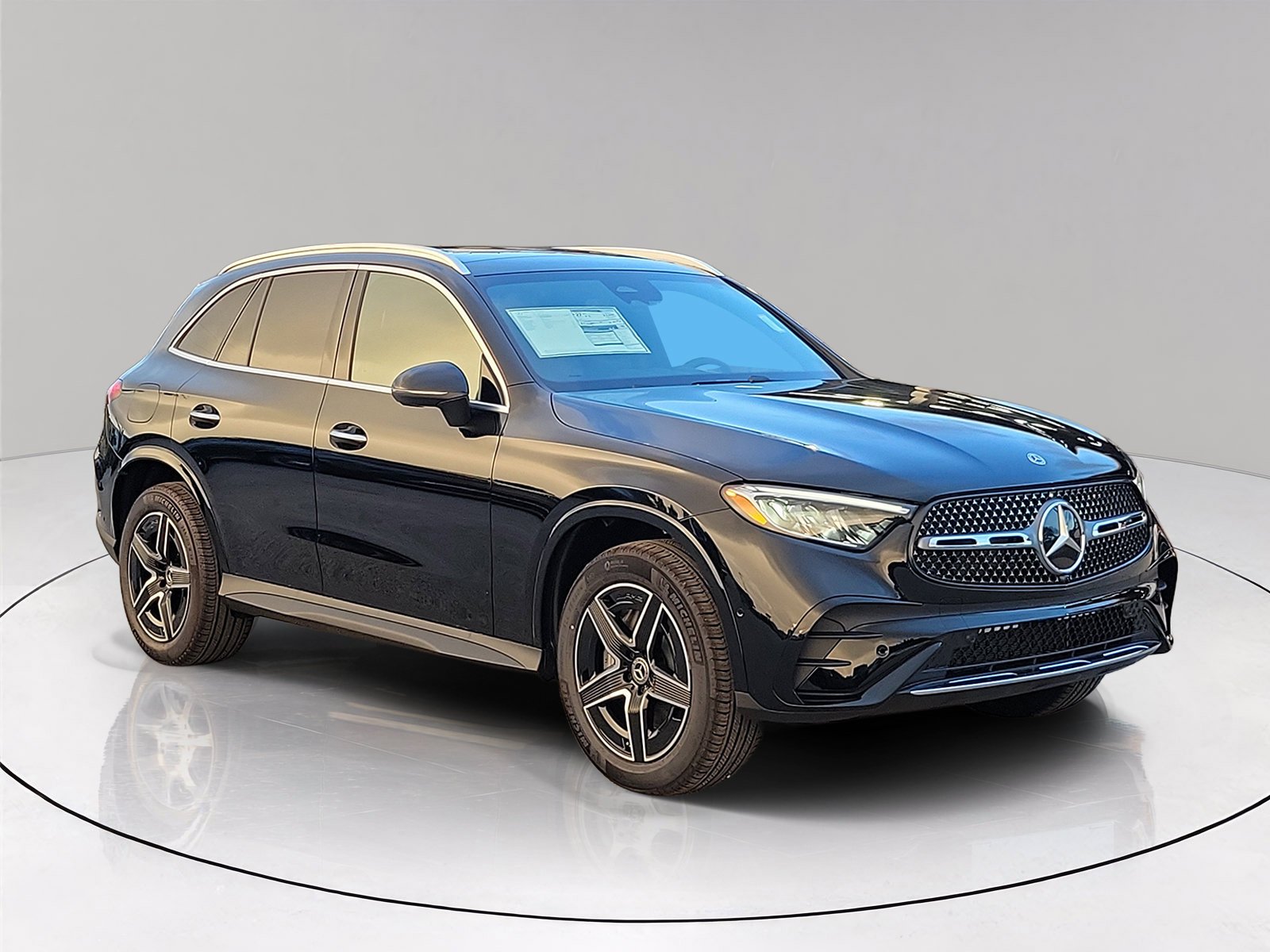 New 2026 Black Mercedes-Benz GLC 300 image 1