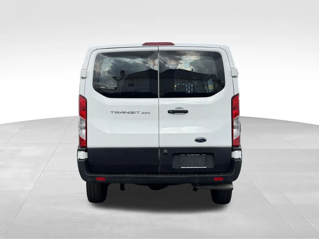Used 2025 White Ford Base image 3