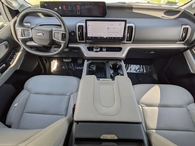 New 2026 Space Silver Metallic Ford MAX Active image 16