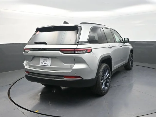 New 2026 Silver Zynith Jeep  image 9