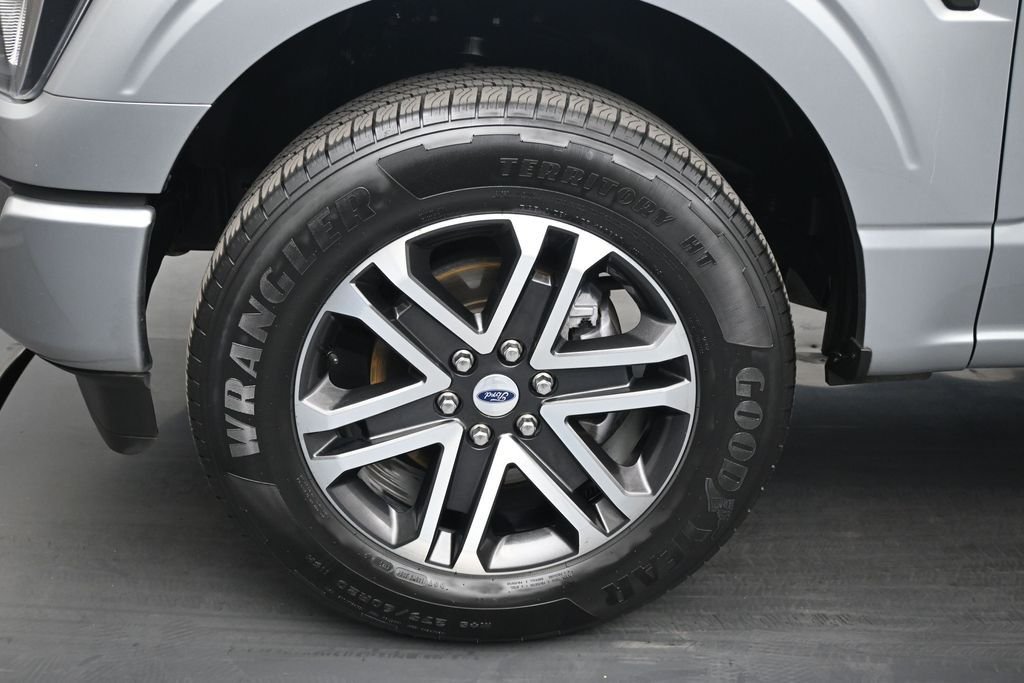 Used 2023 Silver Ford XL image 21