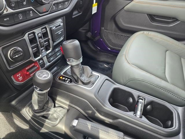 New 2026 Reign Exterior Paint Jeep Mojave X image 38