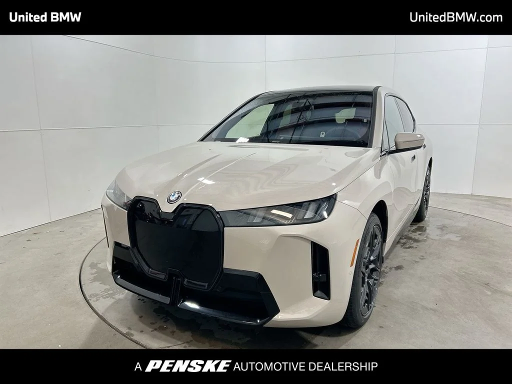 2026 BMW iX xDrive60's photo