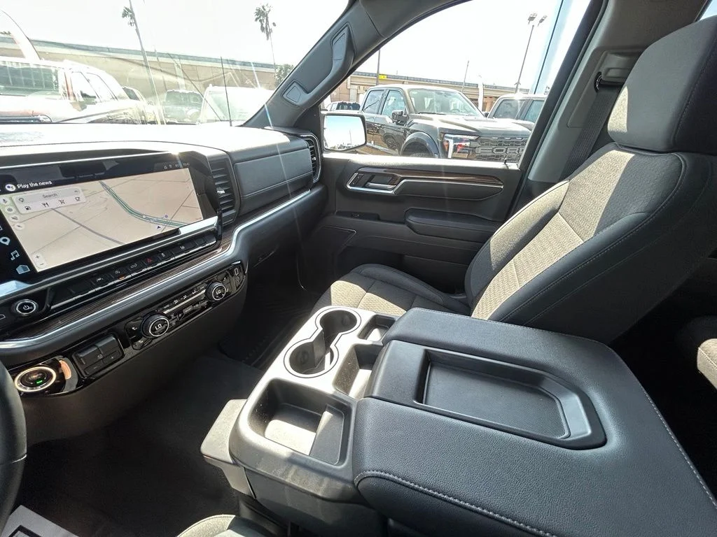 Used 2026 Black Chevrolet RST image 17