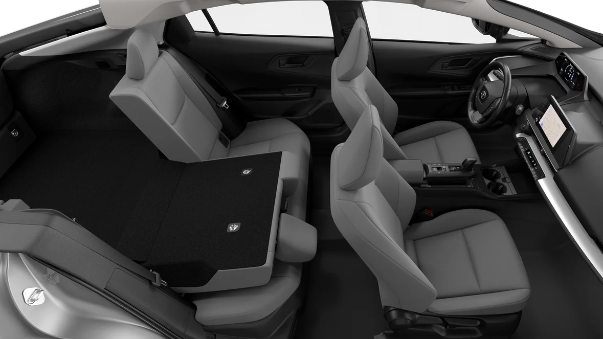 New 2027 Wind Chill Pearl Toyota LE image 30