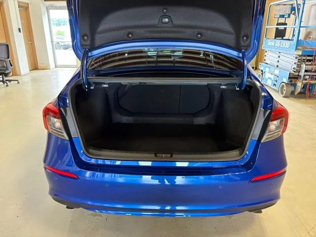 Used 2024 Blue Honda Touring image 25