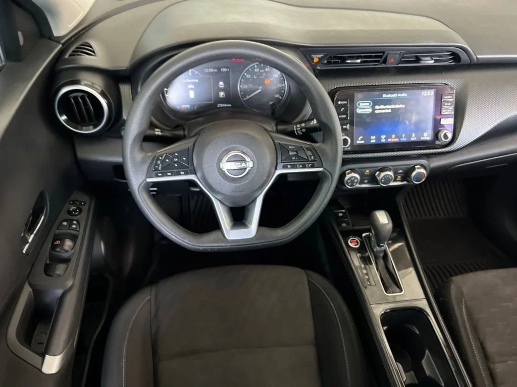 Used 2023 Electric Blue Metallic Nissan SV image 13