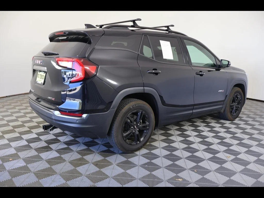 Used 2022 Black GMC AT4 image 6