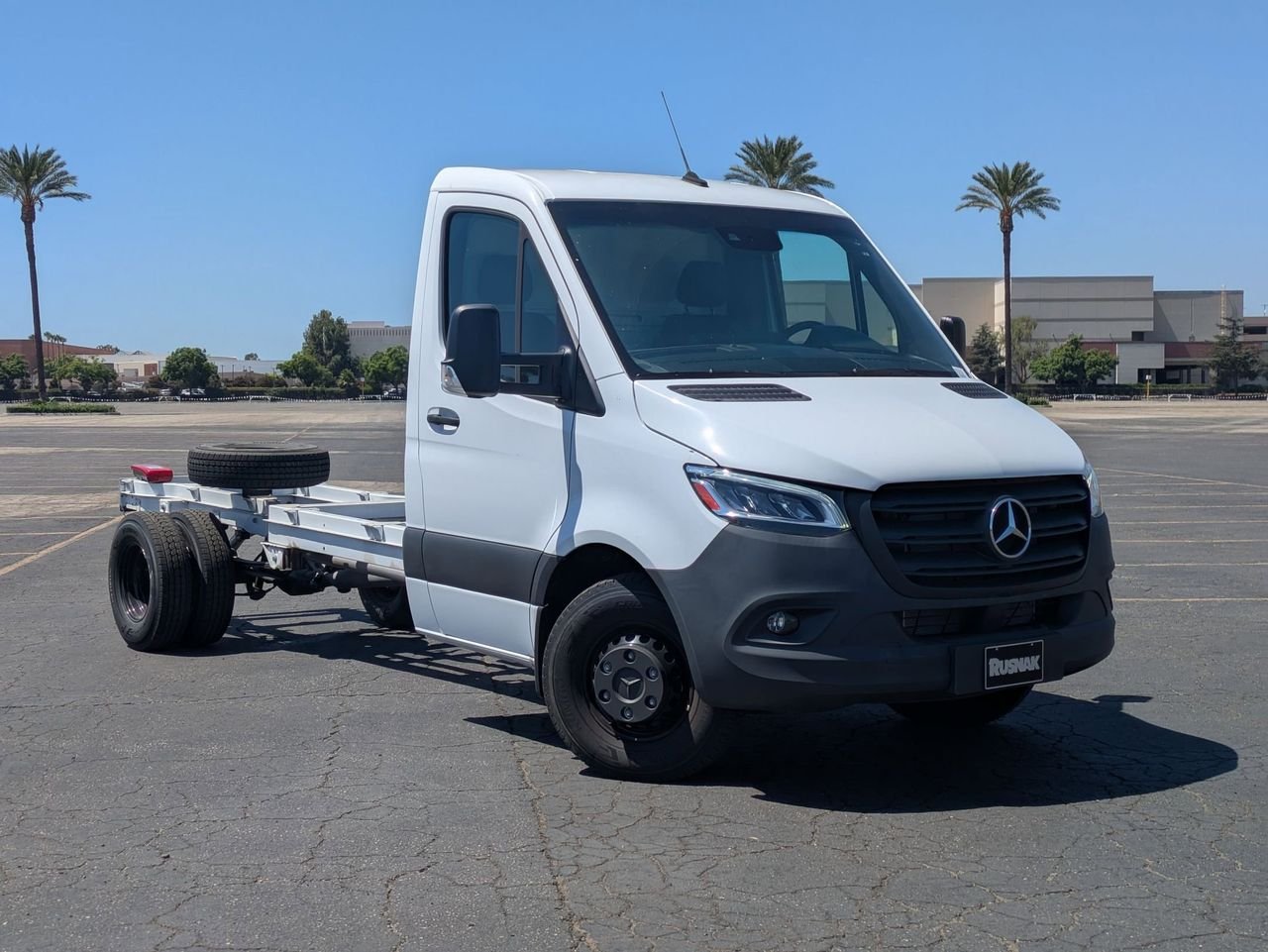 2023 Mercedes-Benz Sprinter Cab Chassis