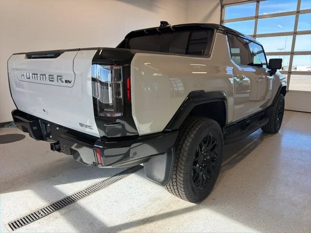 2026 GMC HUMMER EV 2X - Photo 14