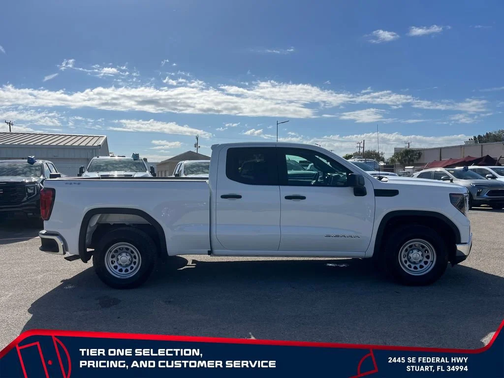New 2026 Summit White GMC Pro image 9