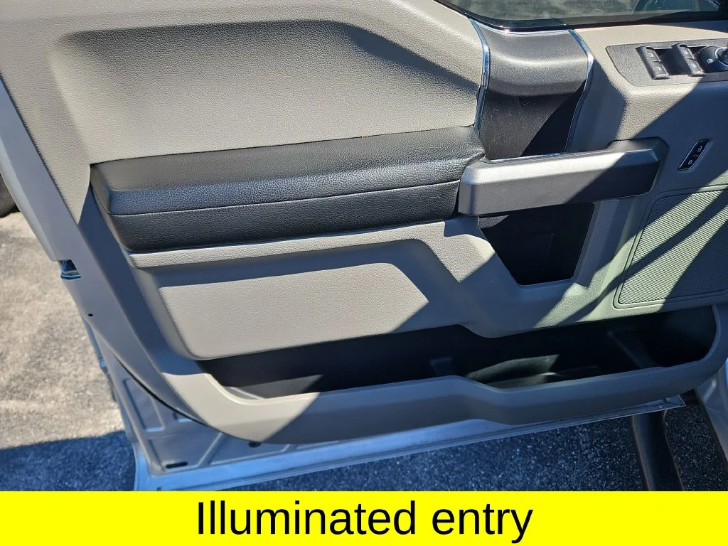 Used 2018 Ingot Silver Metallic Ford XLT image 11