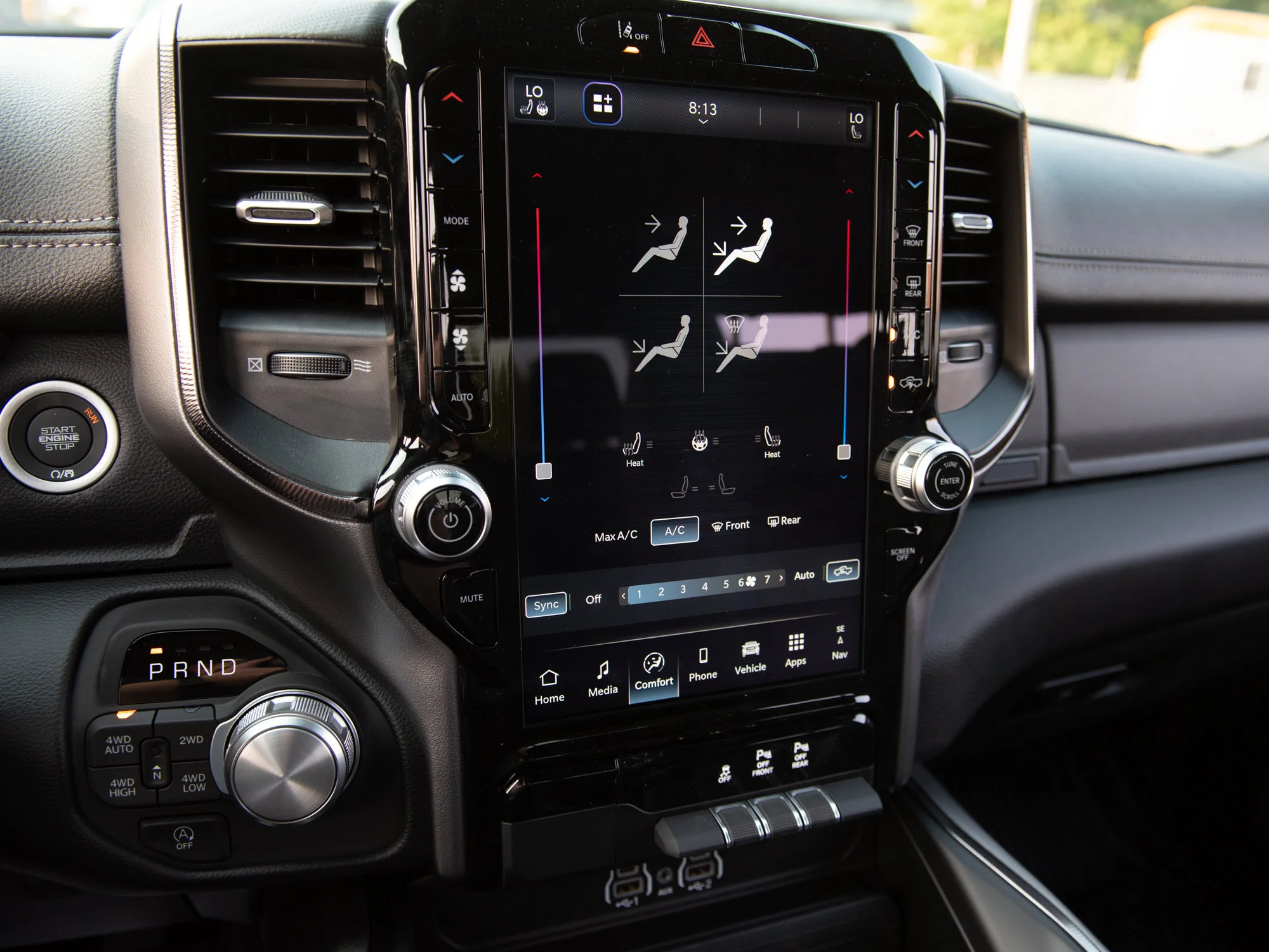 New 2026 Black RAM Sport* image 20