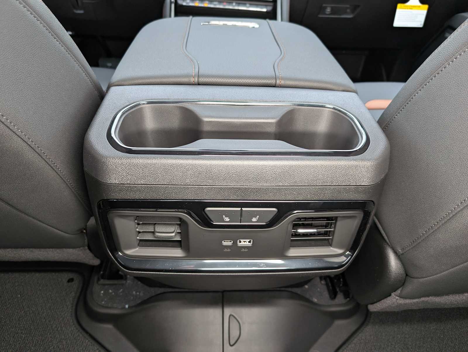 2026 GMC Sierra 2500HD AT4 - Photo 19