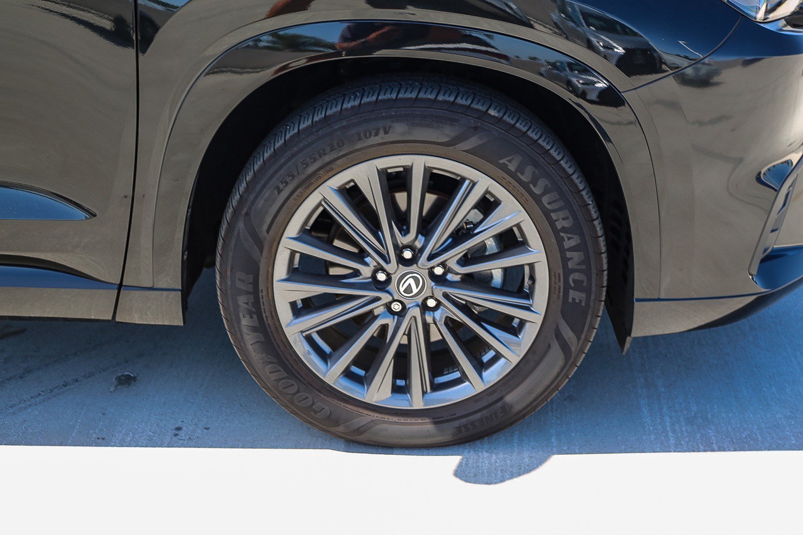 2025 Lexus TX Premium - Photo 9