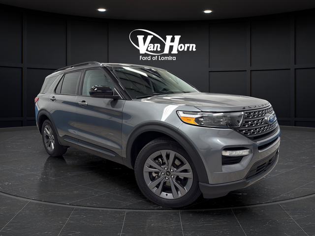 Used 2024 Carbonized Gray Metallic Ford XLT image 1