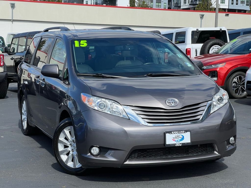 2015 Toyota Sienna XLE Premium
