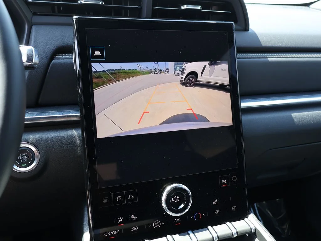Used 2026 Summit White GMC Elevation image 32