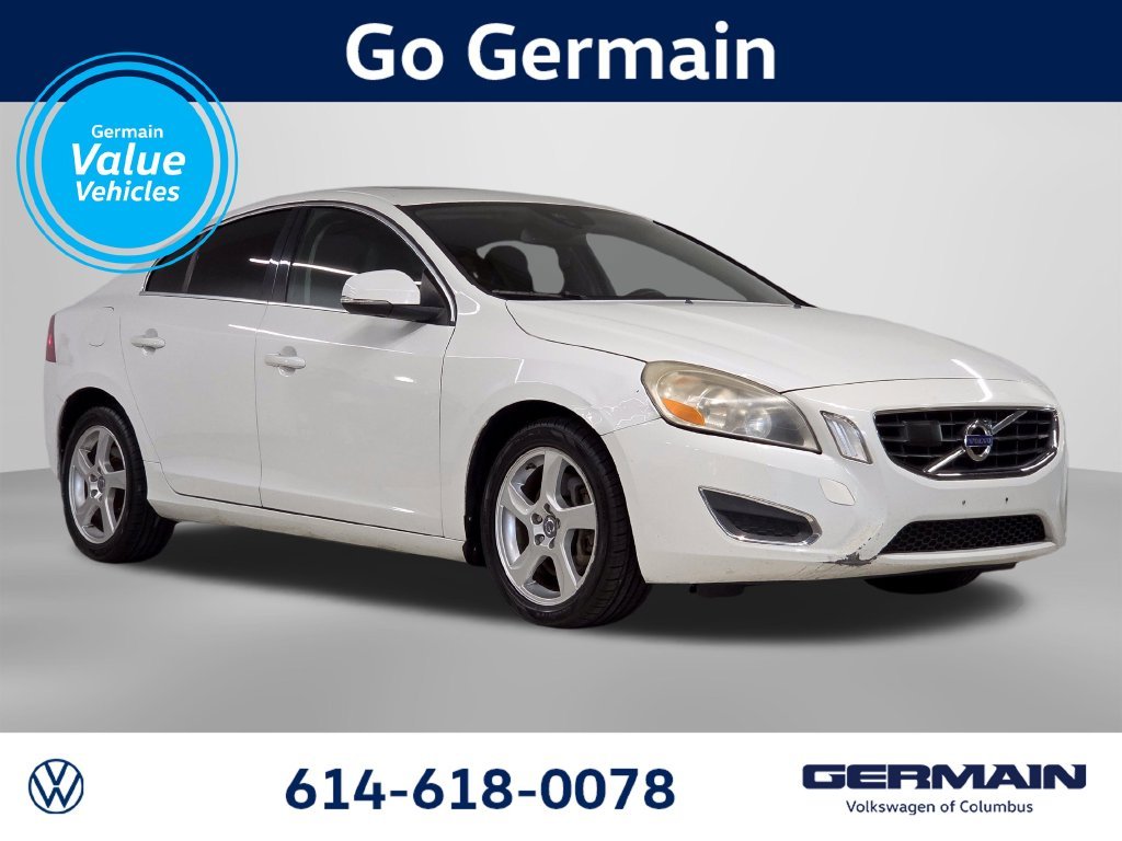 Used 2012  Volvo T5 image 3