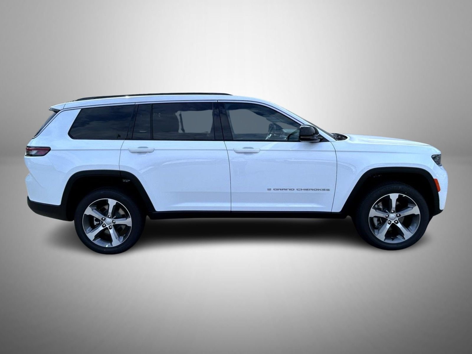 New 2026 Bright White Clear-Coat Exterior Paint Jeep Limited image 4