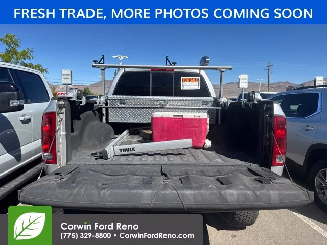 Used 2006 Silver Dodge SLT image 7