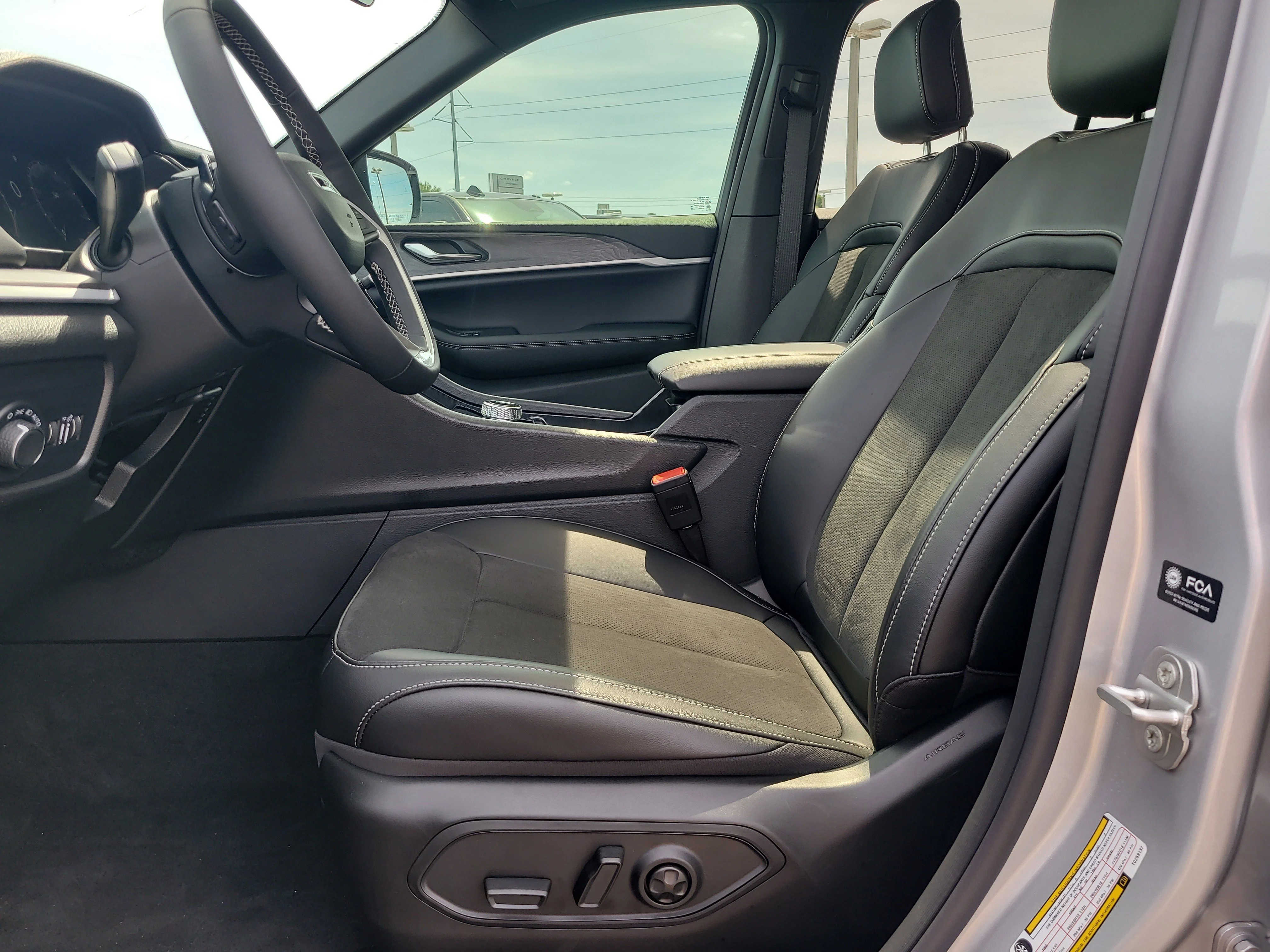 New 2026 Silver Zynith Jeep Laredo Altitude image 13