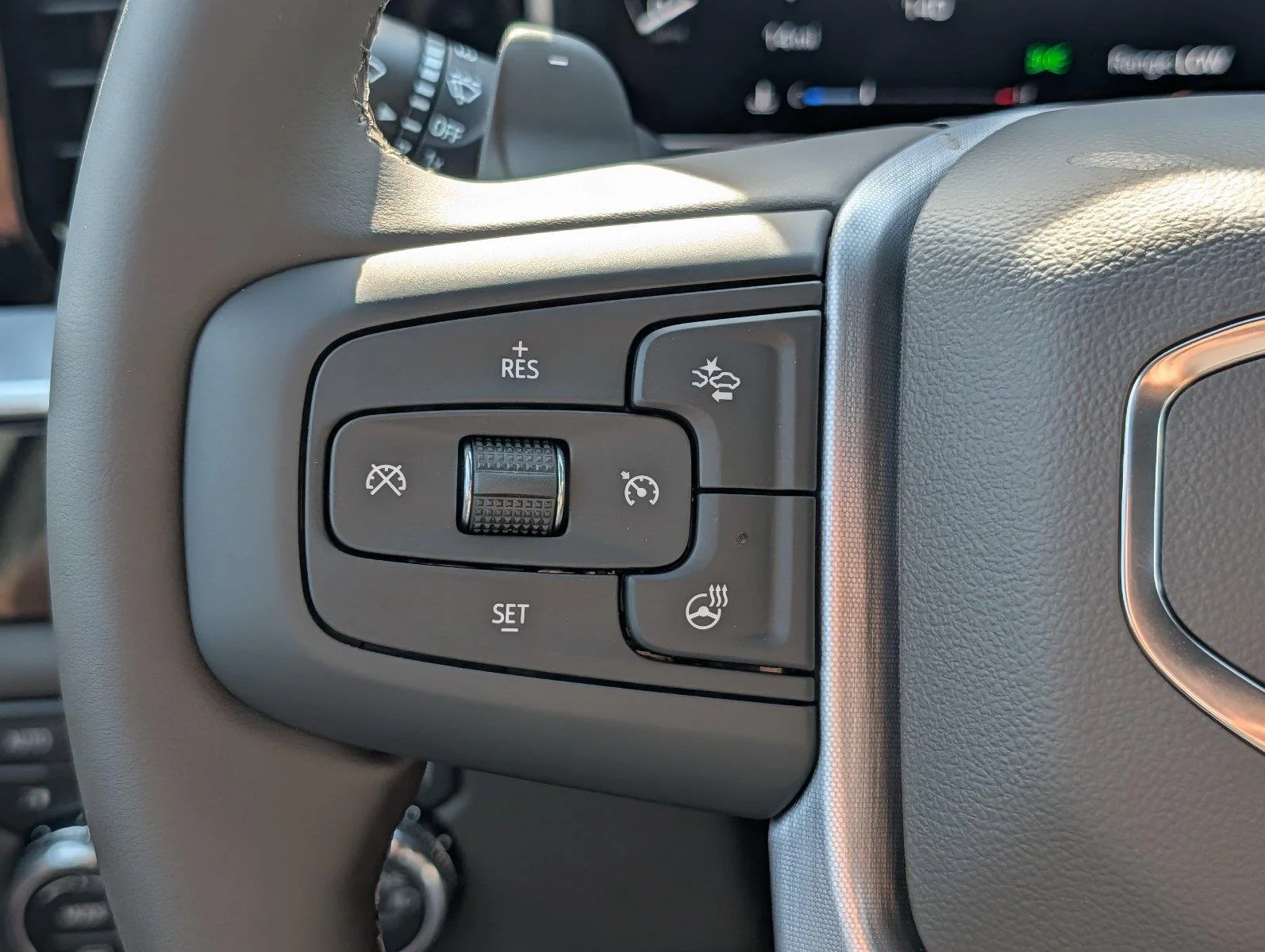 New 2026 Summit White GMC SLT image 25