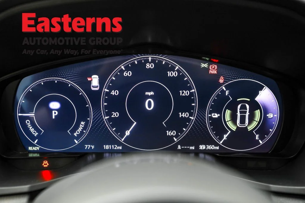 Used 2024 White Mazda Preferred image 18